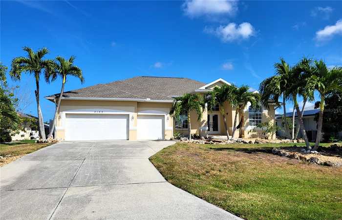 photo 1: 3153 PAAR CIRCLE, PORT CHARLOTTE FL 33981