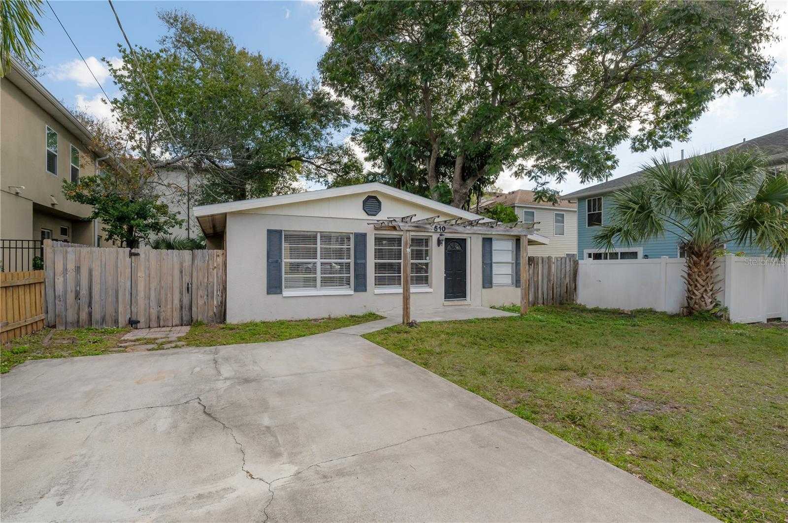 photo 2: 510 S LINCOLN AVENUE, TAMPA FL 33609