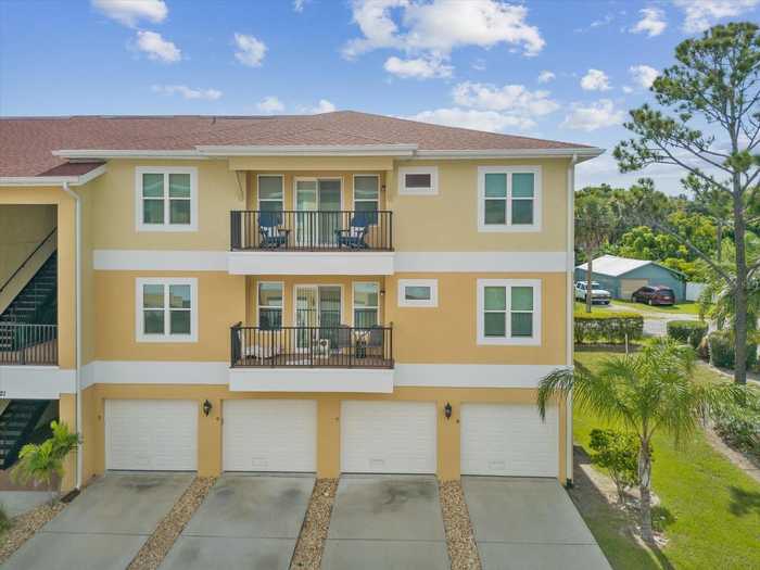 photo 1: 6421 BANYAN BOULEVARD Unit 304, NEW PORT RICHEY FL 34652