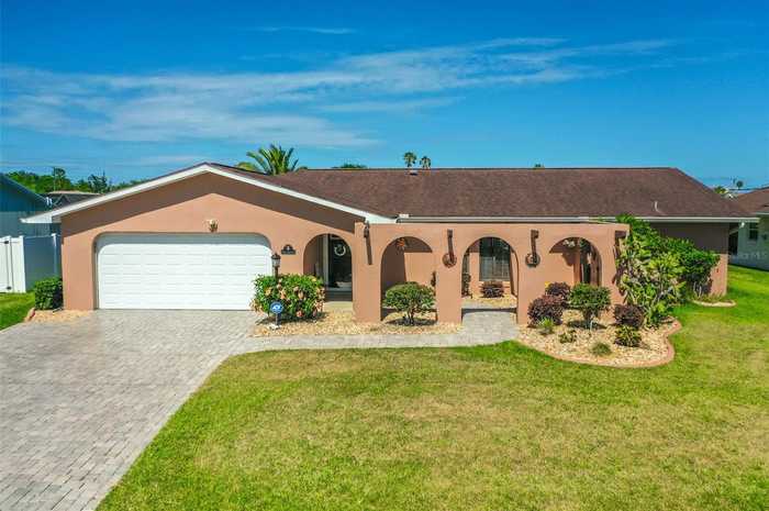 photo 2: 7 CLEARVIEW COURT S, PALM COAST FL 32137