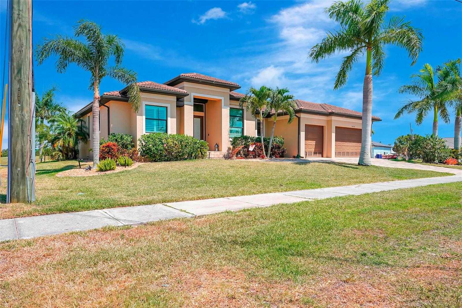 photo 3: 3620 CARMICHAEL DRIVE, PUNTA GORDA FL 33950