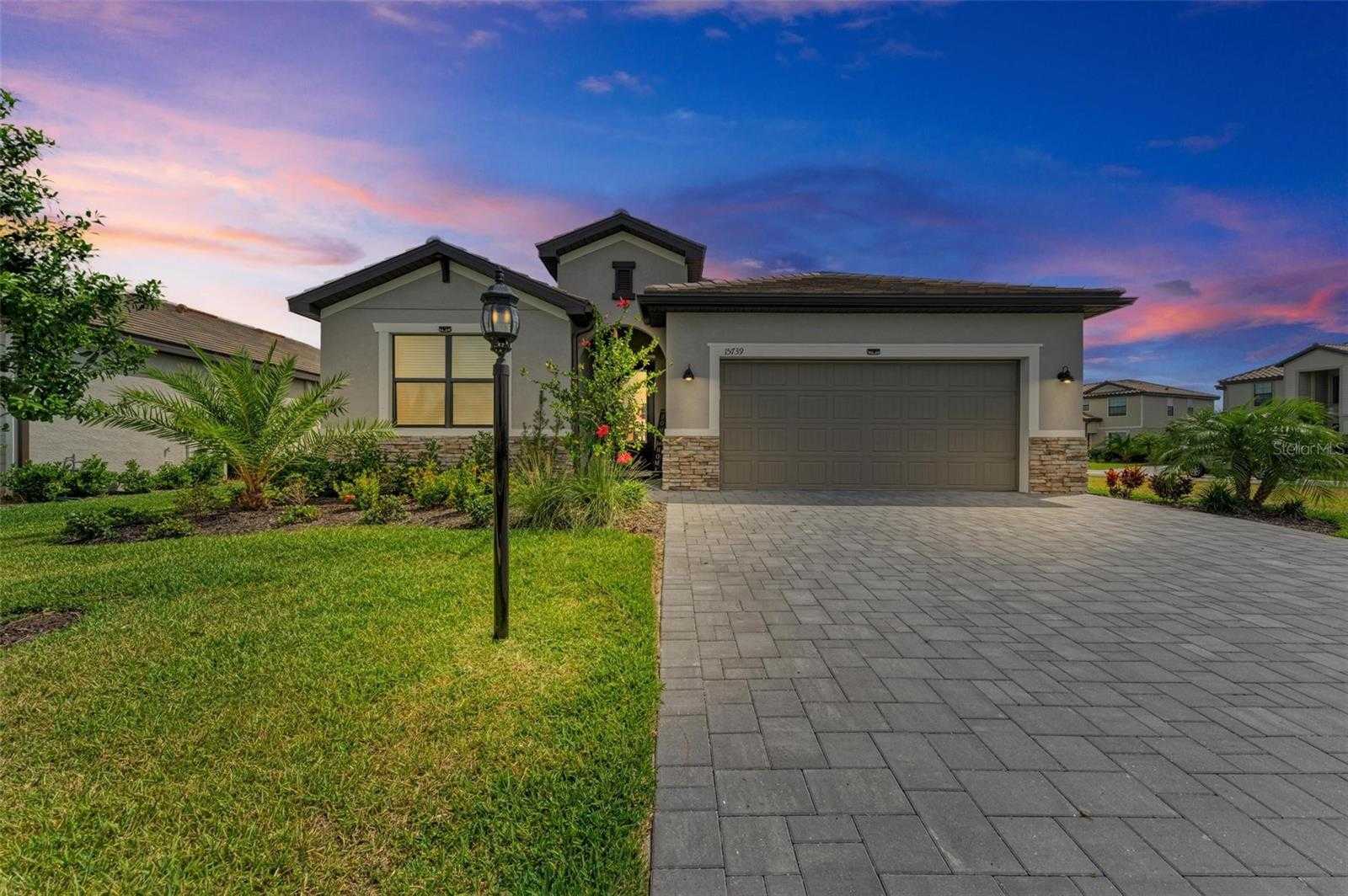 photo 2: 15739 BAREFOOT BEACH DRIVE, BRADENTON FL 34211