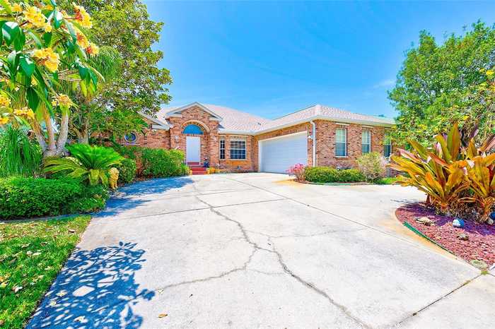 photo 2: 6066 LONG BAYOU WAY N, SAINT PETERSBURG FL 33708