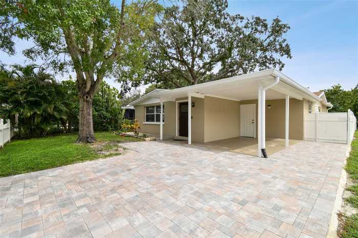 photo 1: 2926 W TYSON AVENUE, TAMPA FL 33611