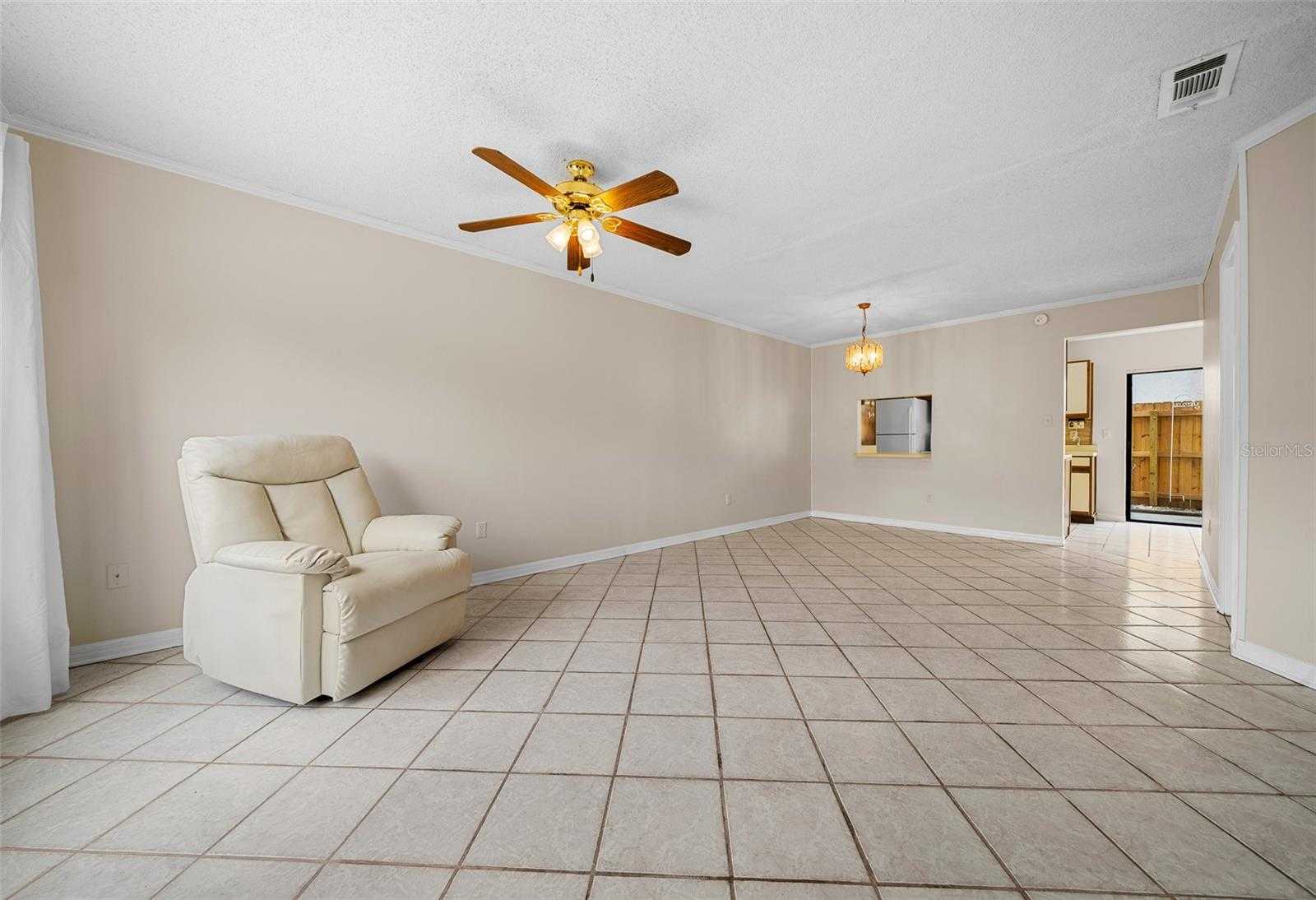 photo 3: 6299 RIVER RUN PLACE Unit 198, ORLANDO FL 32807