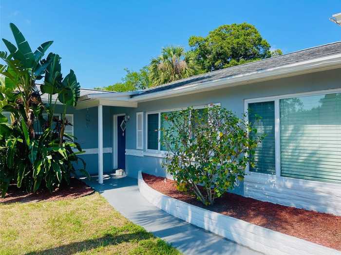 photo 2: 105 N COMET AVENUE, CLEARWATER FL 33765