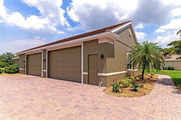 photo 2: 815 148TH COURT NE, BRADENTON FL 34212