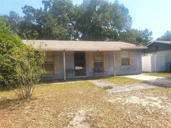 photo 1: 6514 RUNNINGWOODS DRIVE, TAMPA FL 33634