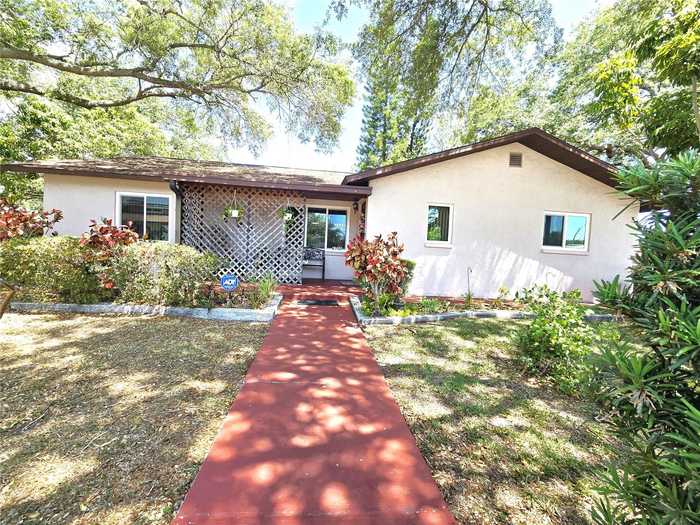 photo 1: 6700 TURNER STREET N, SAINT PETERSBURG FL 33702