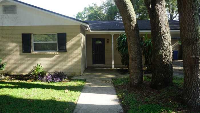 photo 2: 502 W HILDA DRIVE, BRANDON FL 33510