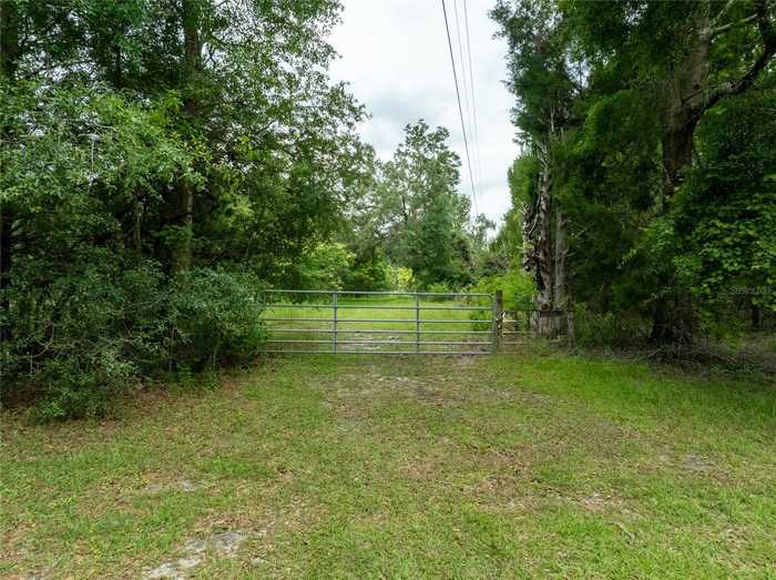 photo 2: 21930 180TH STREET, LIVE OAK FL 32060