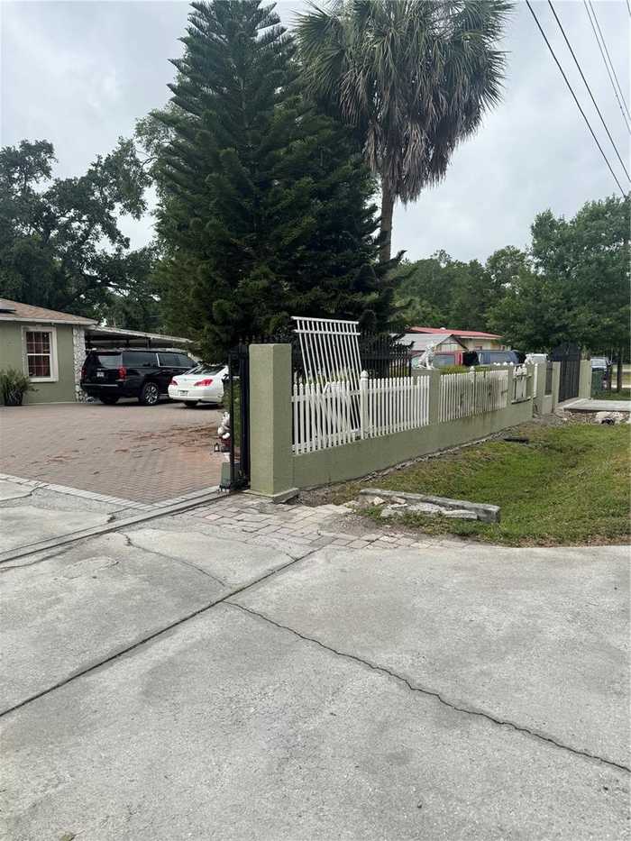 photo 2: 6207 16TH AVENUE S, TAMPA FL 33619