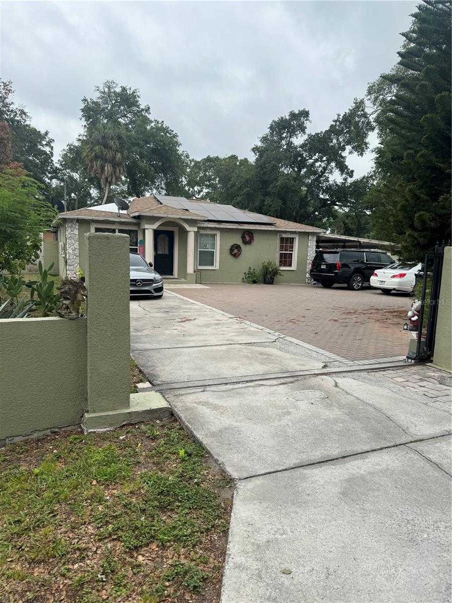 photo 3: 6207 16TH AVENUE S, TAMPA FL 33619