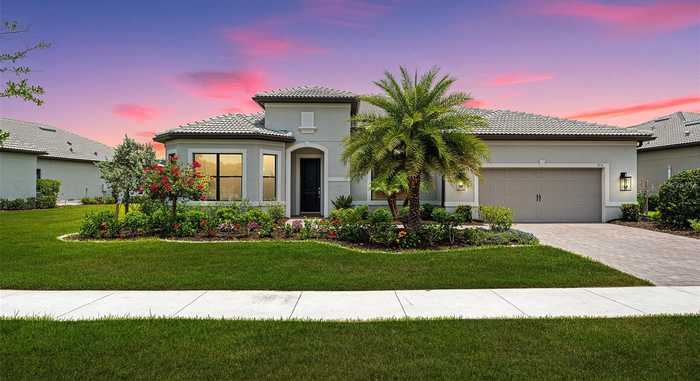 photo 2: 712 SIGSBEE LOOP, SARASOTA FL 34240