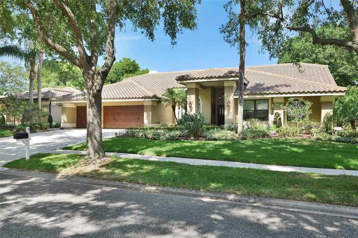 photo 2: 2136 PINNACLE CIRCLE N, PALM HARBOR FL 34684