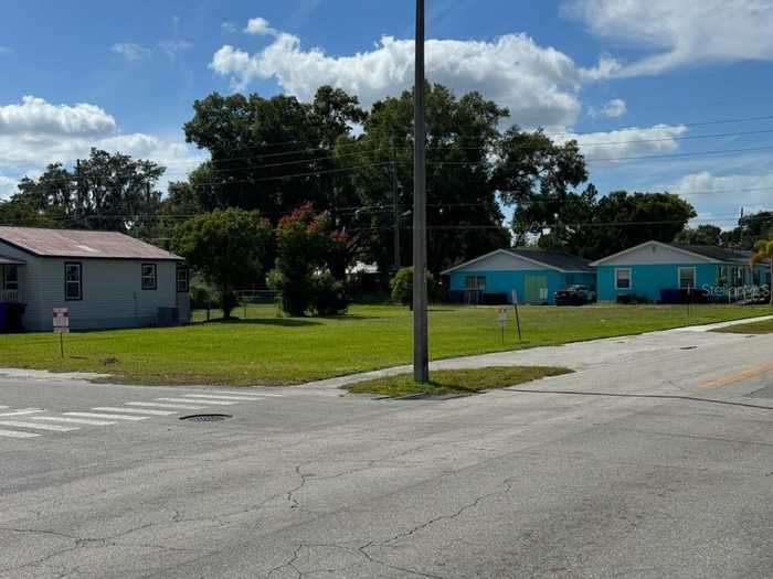 photo 2: 1613 10TH STREET, SAINT CLOUD FL 34769