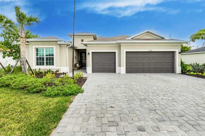 photo 2: 25332 ALICANTE DRIVE, PUNTA GORDA FL 33955