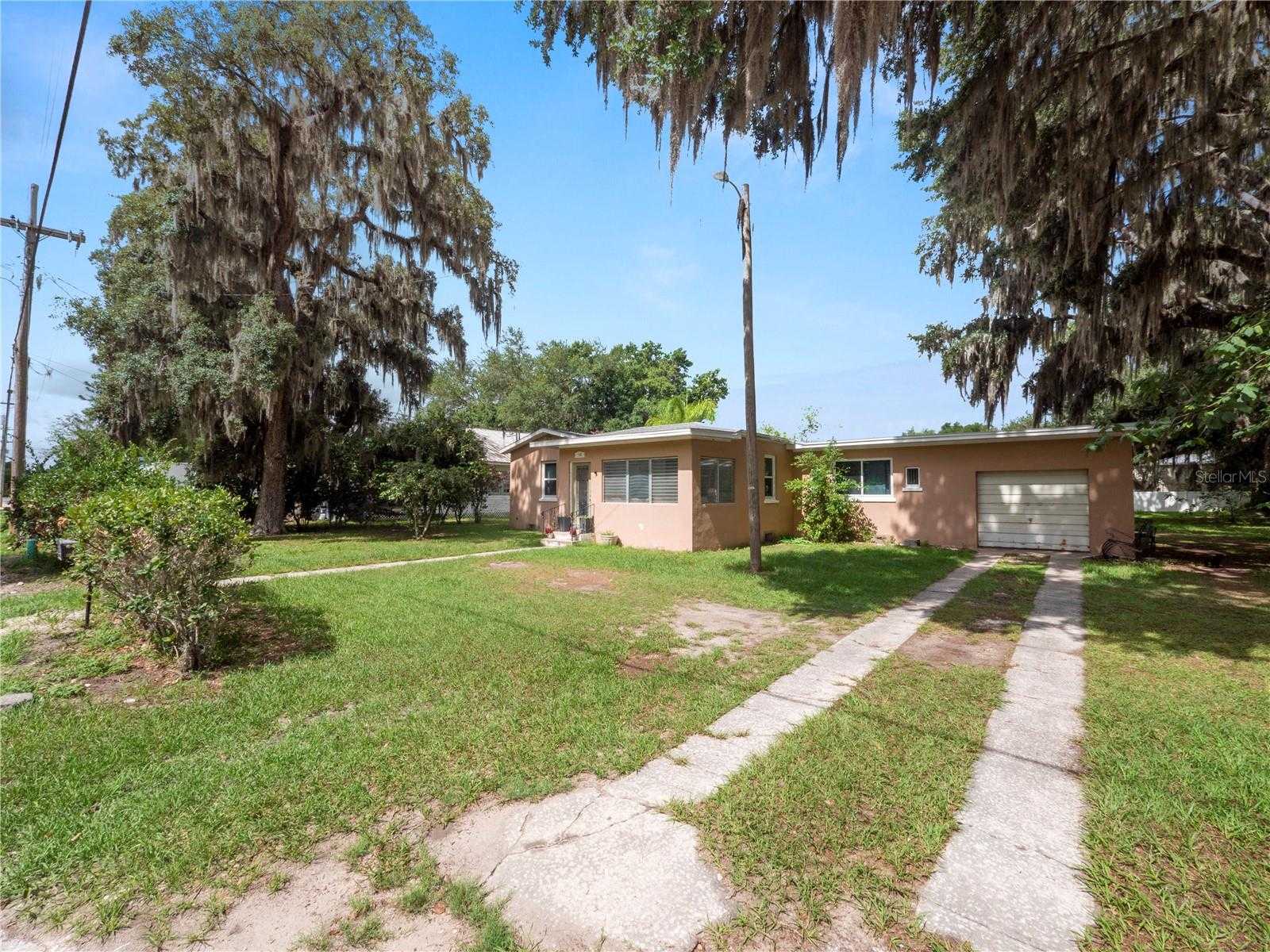 photo 2: 116 S LANIER AVENUE, FORT MEADE FL 33841