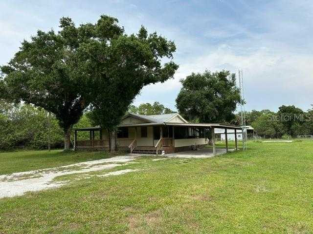 photo 1: 6976 NW 151ST TERRACE, OKEECHOBEE FL 34972