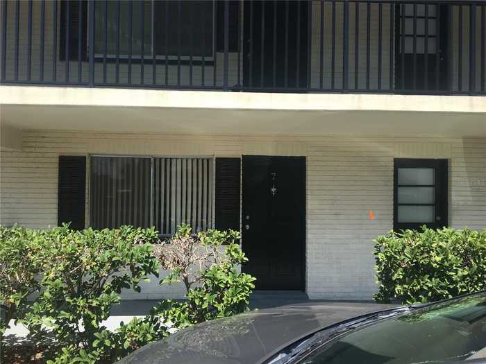 photo 1: 2 N FERNWOOD AVENUE Unit 7, CLEARWATER FL 33765