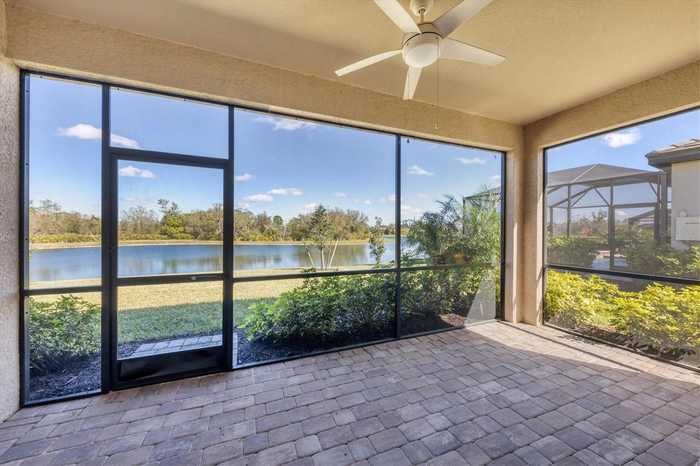 photo 2: 17339 BLUE RIDGE PLACE, LAKEWOOD RANCH FL 34211