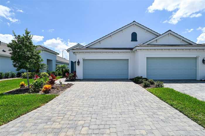 photo 2: 6251 CASSIA STREET, BRADENTON FL 34203