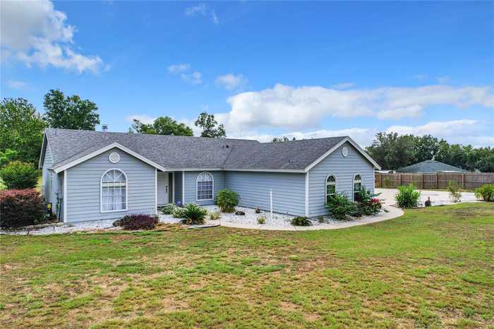 photo 2: 17528 E APSHAWA ROAD, MINNEOLA FL 34715