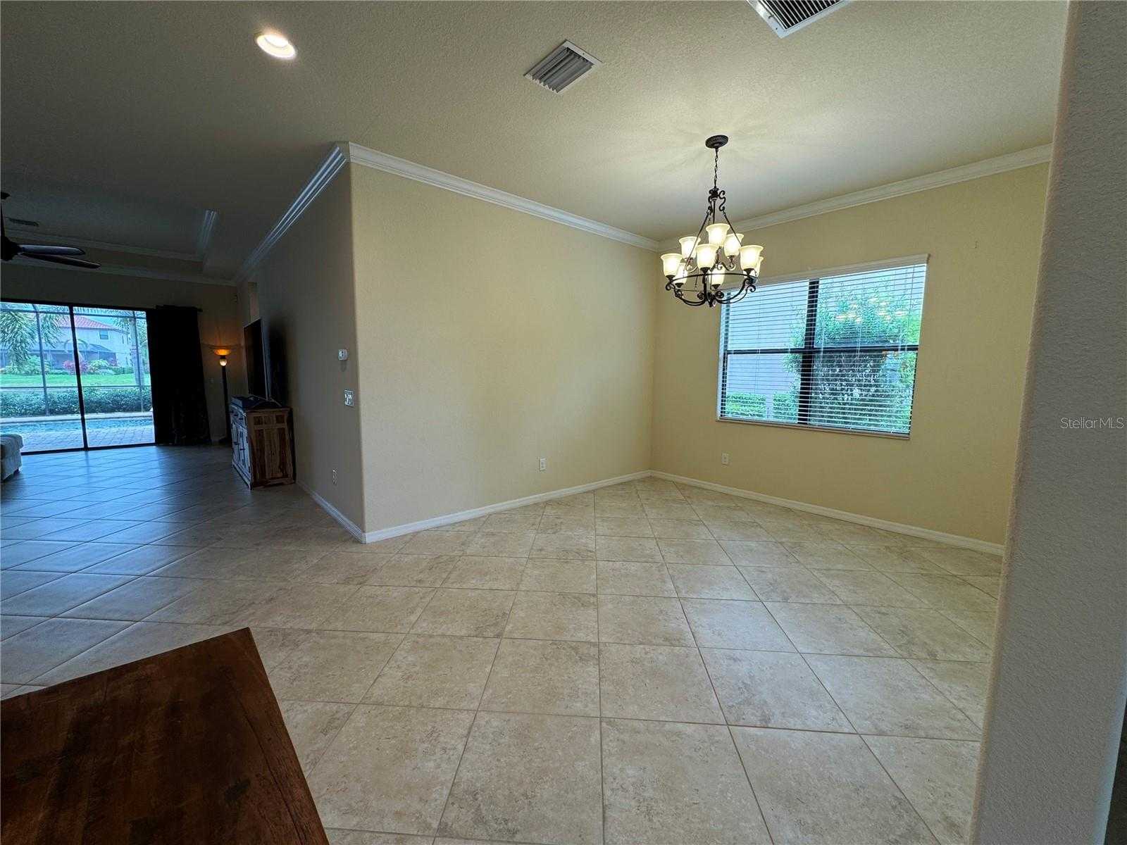 photo 3: 13223 RAMBLEWOOD TRAIL, LAKEWOOD RANCH FL 34211