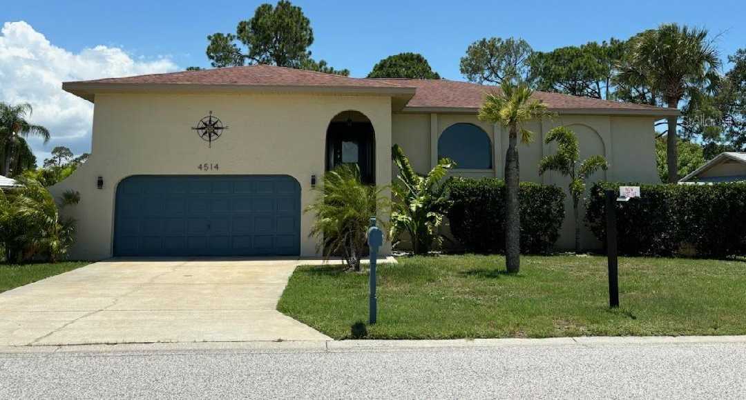 photo 1: 4514 DEWEY DRIVE, NEW PORT RICHEY FL 34652