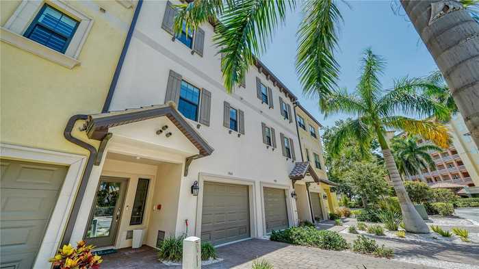 photo 2: 1904 MONTE CARLO DRIVE, SARASOTA FL 34231