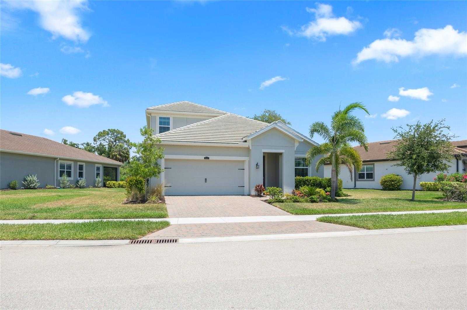 photo 2: 8644 SUNDANCE LOOP, SARASOTA FL 34238