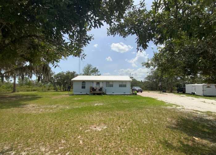 photo 1: 740 HENSCRATCH ROAD, LAKE PLACID FL 33852