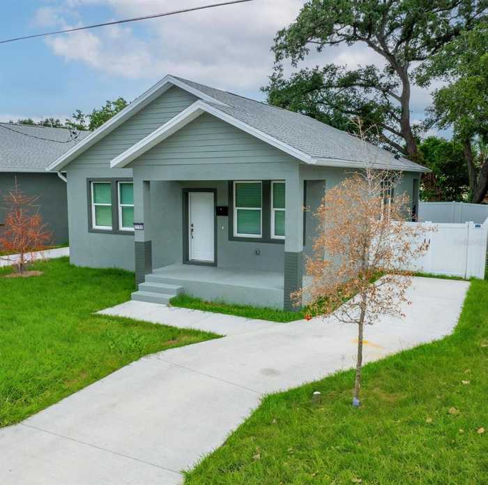 photo 2: 2706 E 18TH AVENUE, TAMPA FL 33605