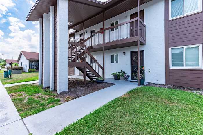 photo 1: 39132 COUNTY ROAD 54 Unit 2060, ZEPHYRHILLS FL 33542