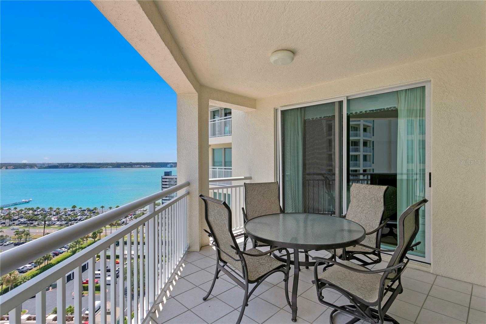 photo 3: 1180 GULF BOULEVARD Unit 1604, CLEARWATER BEACH FL 33767