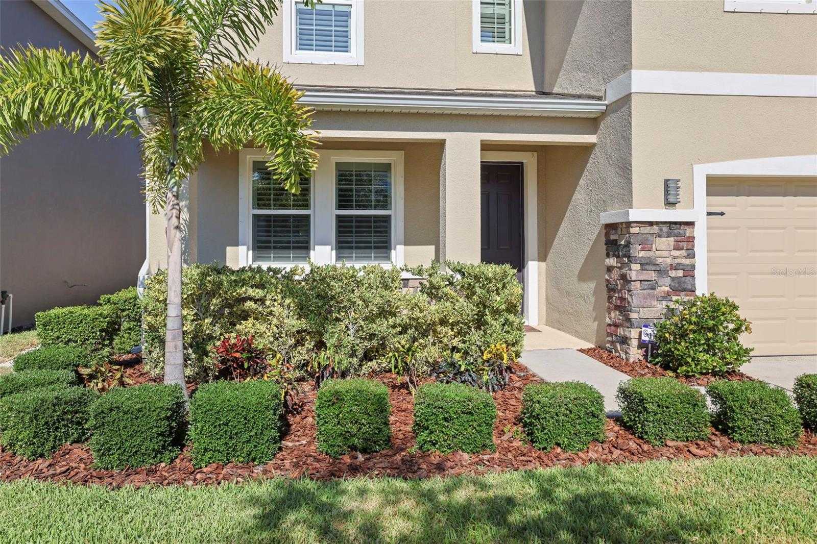 photo 2: 12517 CANDLEBERRY CIRCLE, TAMPA FL 33635