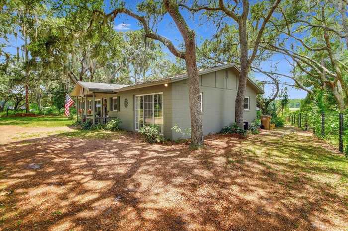 photo 2: 25716 FISHERMANS ROAD, PAISLEY FL 32767