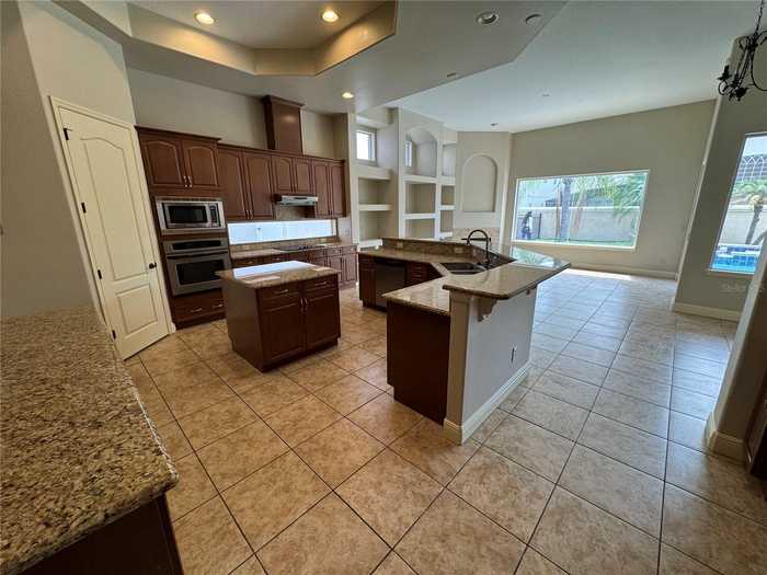 photo 2: 2700 ATHERTON DRIVE, ORLANDO FL 32824