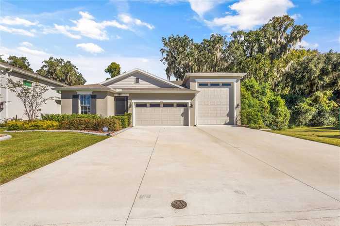 photo 1: 7838 SLOEWOOD DRIVE, LEESBURG FL 34748