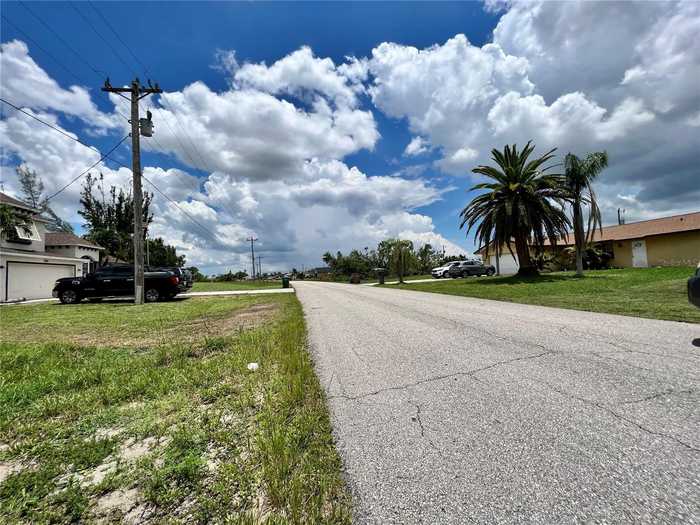 photo 2: 1919 NE 20TH COURT, CAPE CORAL FL 33909