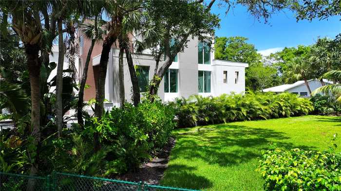 photo 1: 601 TREMONT STREET, SARASOTA FL 34242