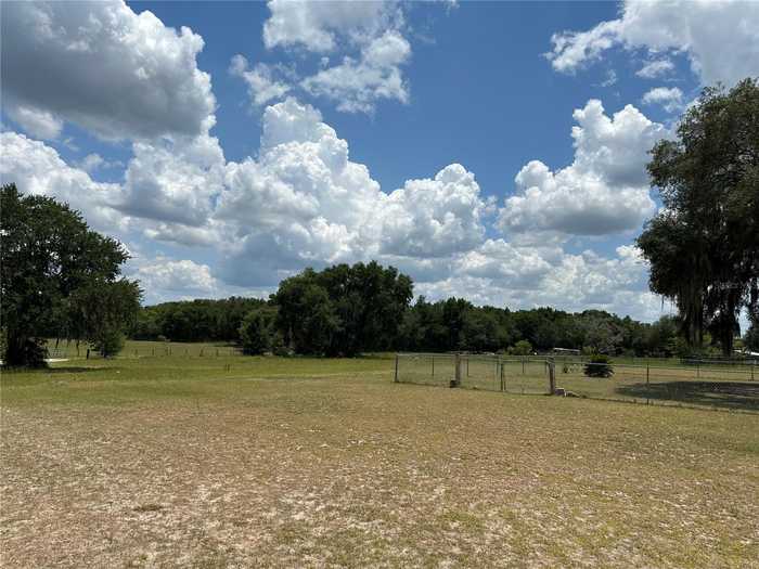 photo 2: 11406 SW 274TH STREET, NEWBERRY FL 32669