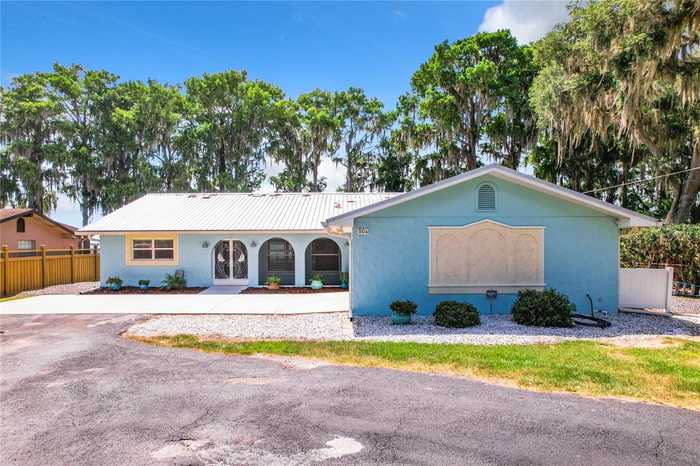 photo 1: 504 LAKESHORE DRIVE, EUSTIS FL 32726