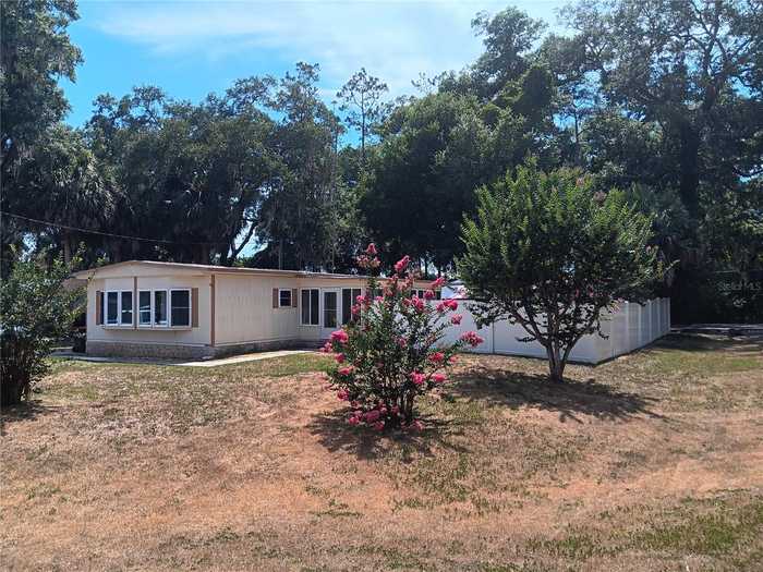 photo 1: 2300 SE 175TH TERRACE, SILVER SPRINGS FL 34488