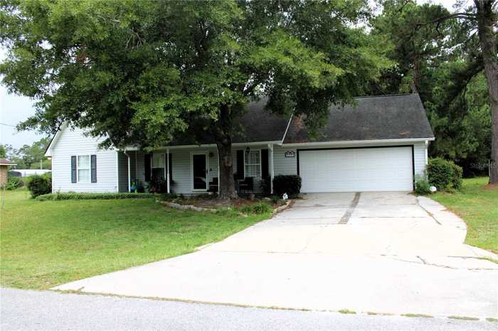 photo 1: 268 SW GUTHRIE TERRACE, LAKE CITY FL 32024