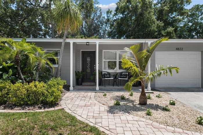 photo 1: 4822 W BAY COURT AVENUE, TAMPA FL 33611