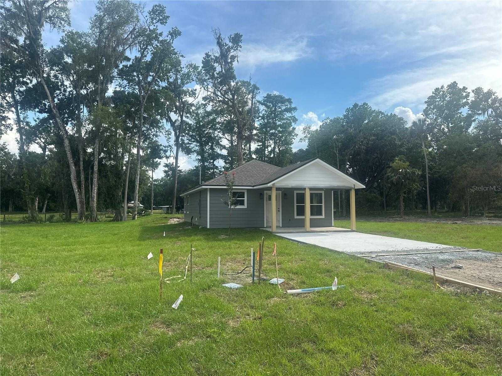 photo 2: Lot 14 COUNTY ROAD 423, LAKE PANASOFFKEE FL 33538