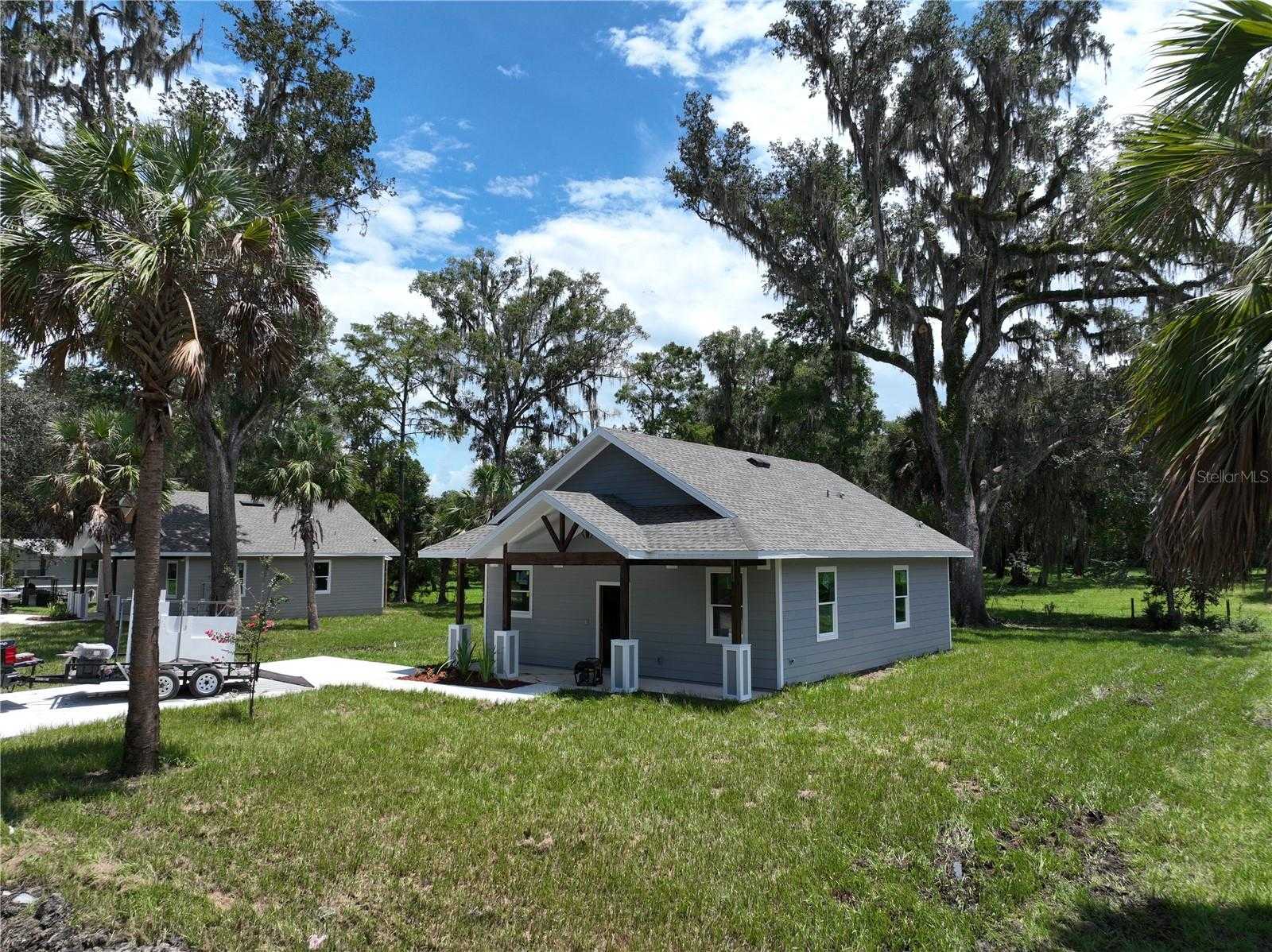 photo 2: Lot 12 Indian Estates CR 423, LAKE PANASOFFKEE FL 33538