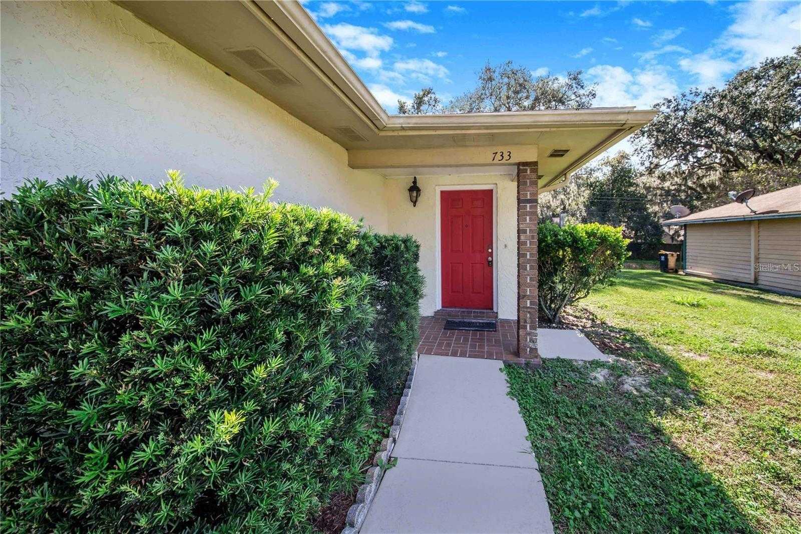 photo 2: 733 MIKASUKI DRIVE, LAKELAND FL 33813