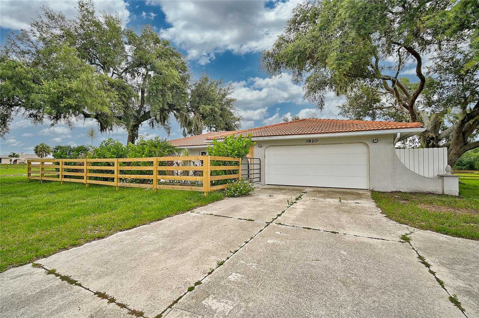 photo 2: 3820 BAY TREE ROAD, SARASOTA FL 34240